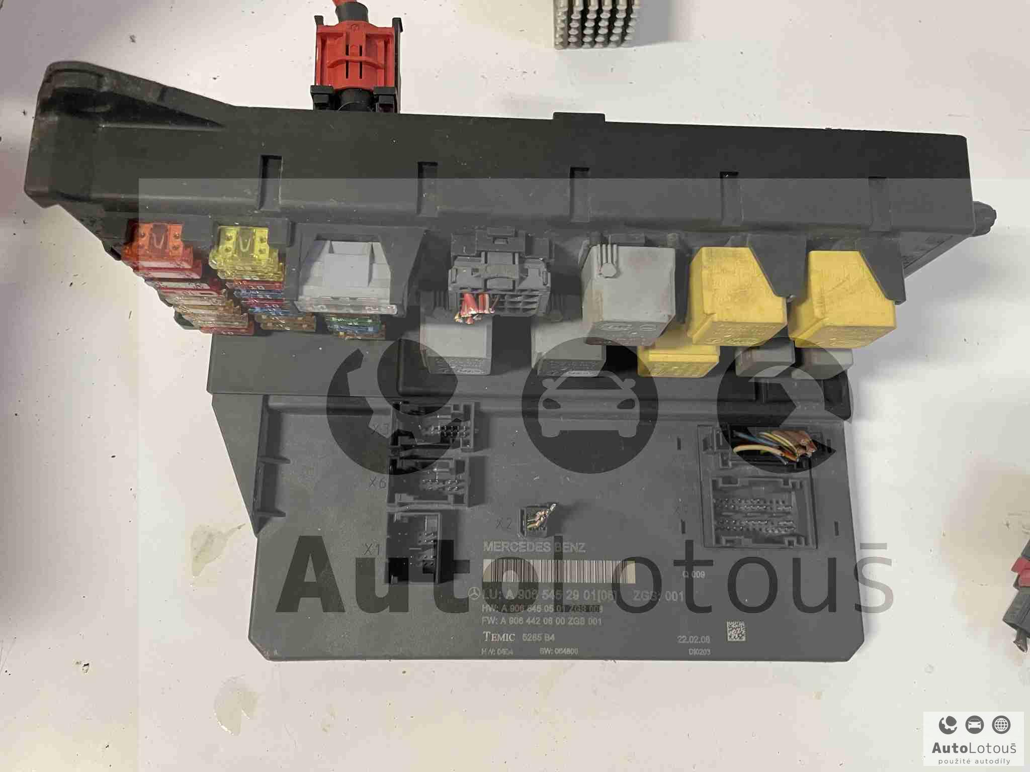 Blok Ovladačů Crafter Sprinter A9065452901 A9065450501 Temic