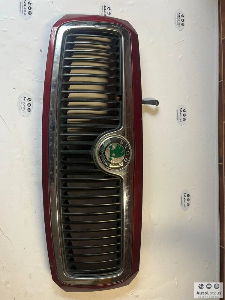 Maska Škoda Fabia 1, rudá červená barva 6Y0853661
