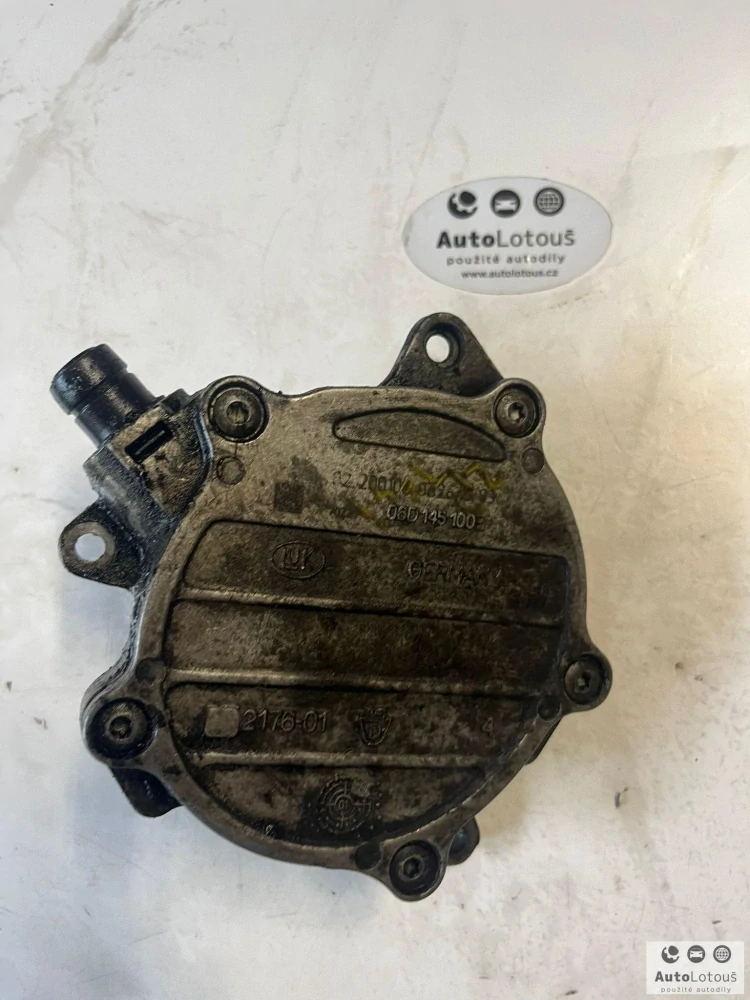 Vakuové čerpadlo 06D145100E