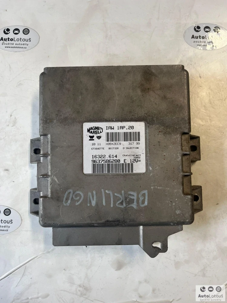 Řídící jednotka motoru Citroen Berlingo 9637586280E