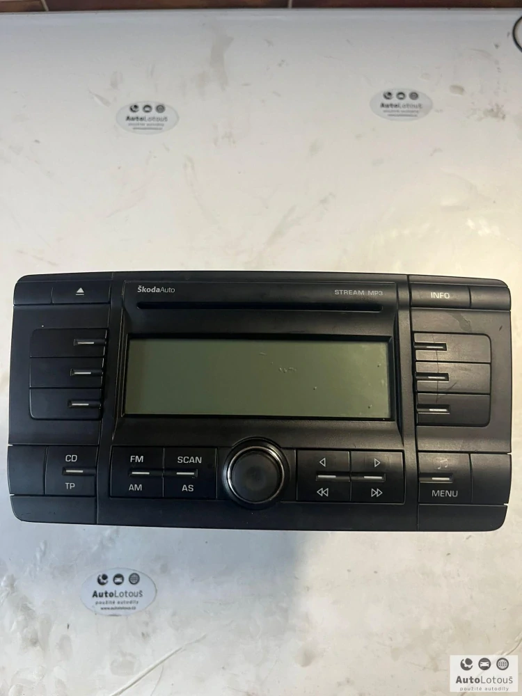 Rádio Škoda 1Z0035161C (bez kódu)