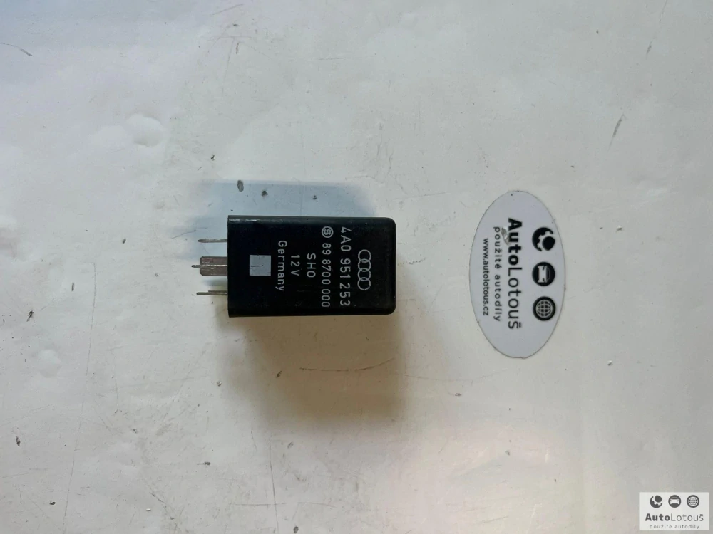 Relé 369 4A0951253