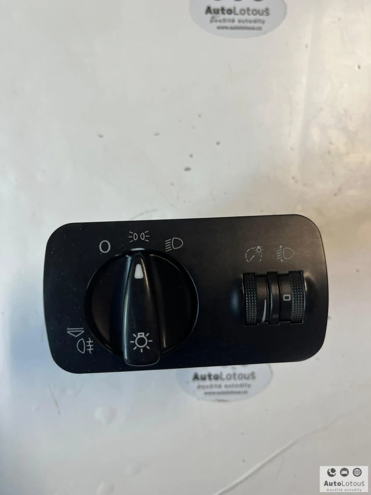 Spínač světel VW Škoda Seat 6K1941531AL