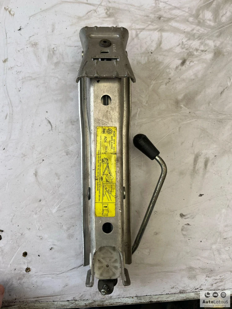 Hever VW, Seat 6Q0011031D