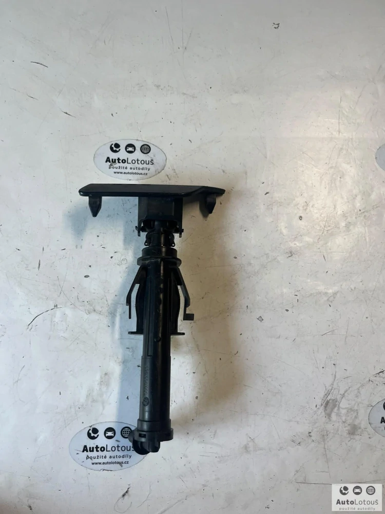 Ostřikovač světel levý 5G0955965