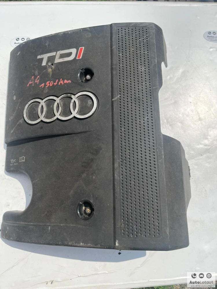 Kryt motoru Audi A4 028103935Q