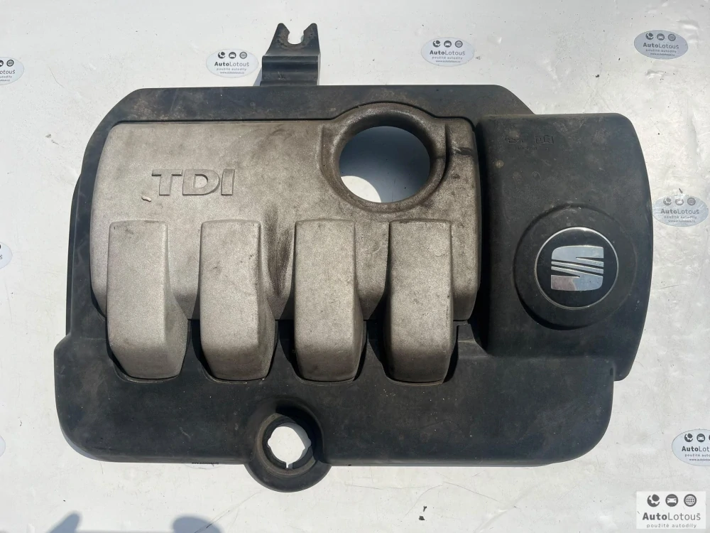 Kryt motoru 7M3103925H 7M7103925F 7M5103925D