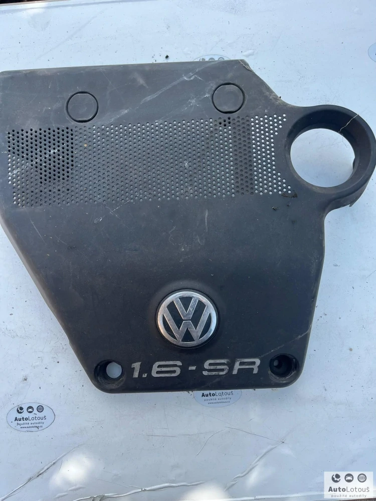 Kryt motoru VW 06A103927F