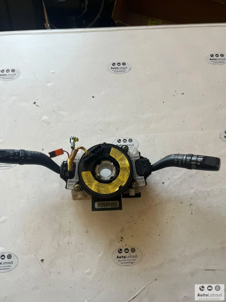 Páčky pod volant 17D325