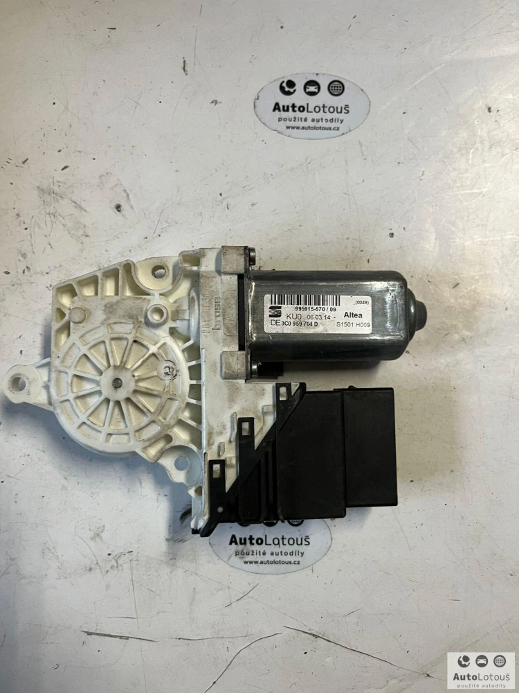 Motorek stahovačky 3C0959704D