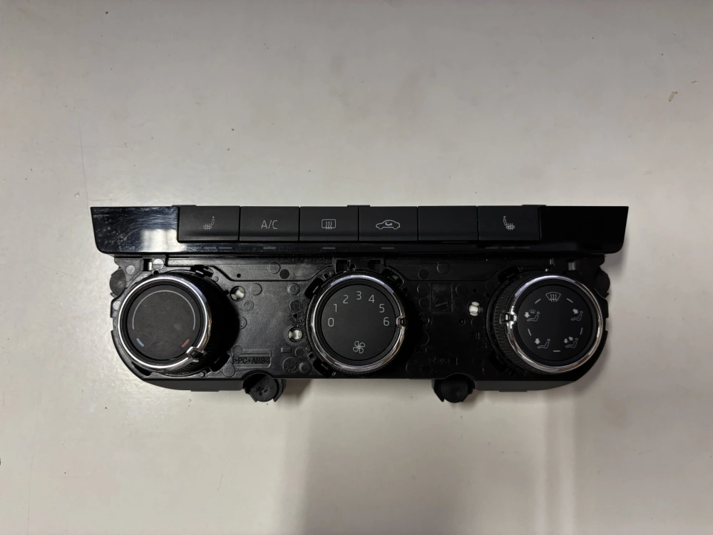 Panel klimatizace Škoda Octavia III 5E0820047N