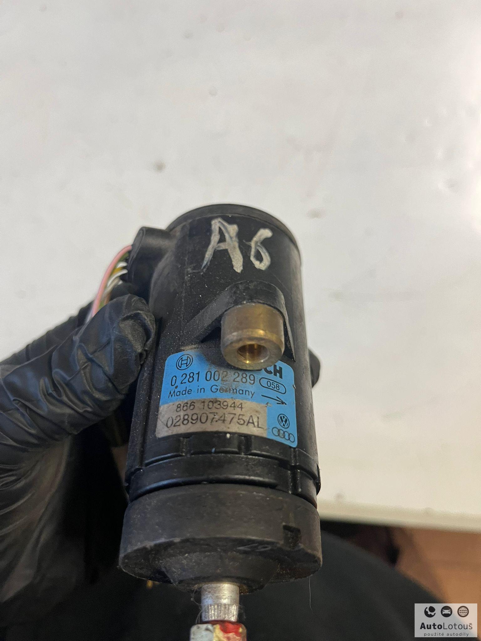Potenciometr plynového pedálu VW Passat B5 Audi A5 A6 028907475AL