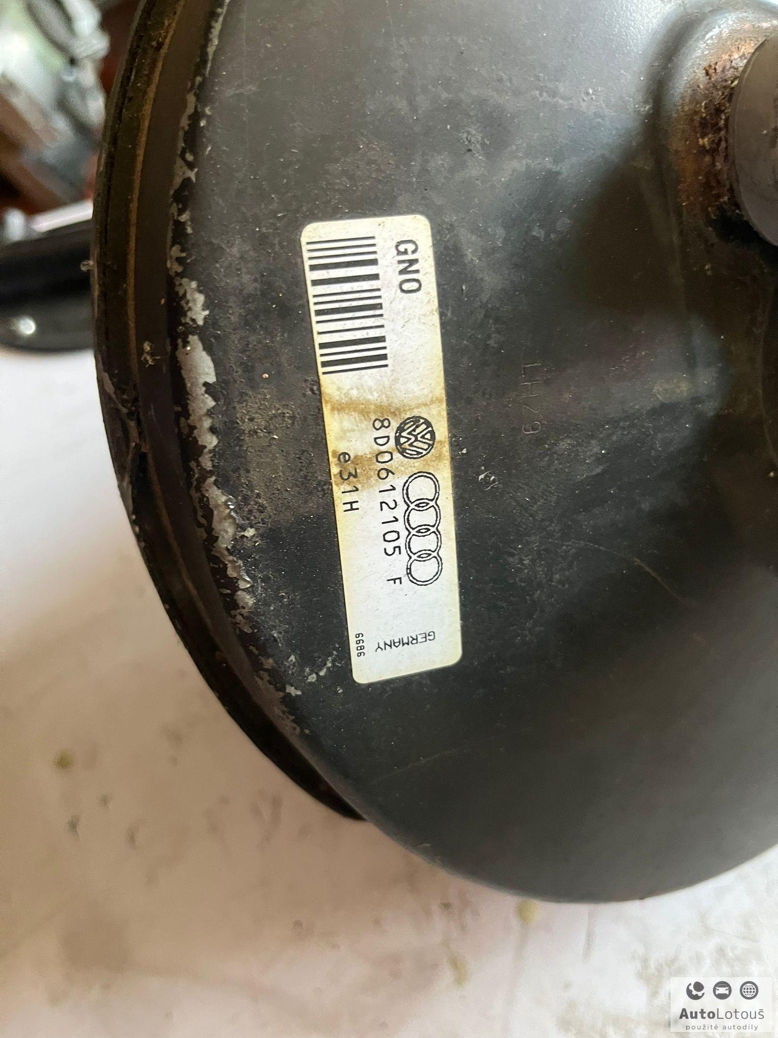 Posilovač brzd VW Passat B5 Audi A4 8D0612105F