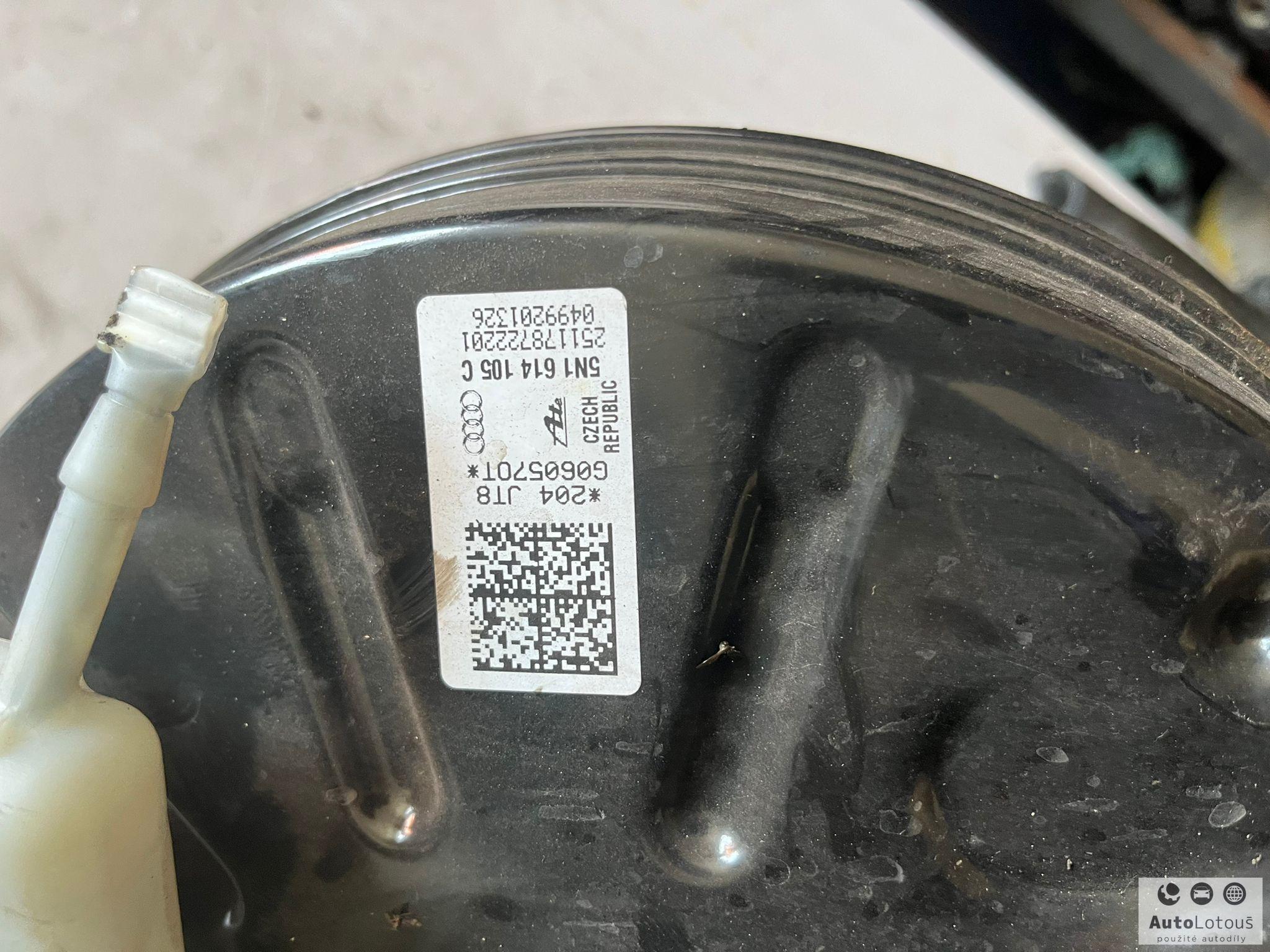 Posilovač brzd VW Sharan Tiguan 5N1614105C