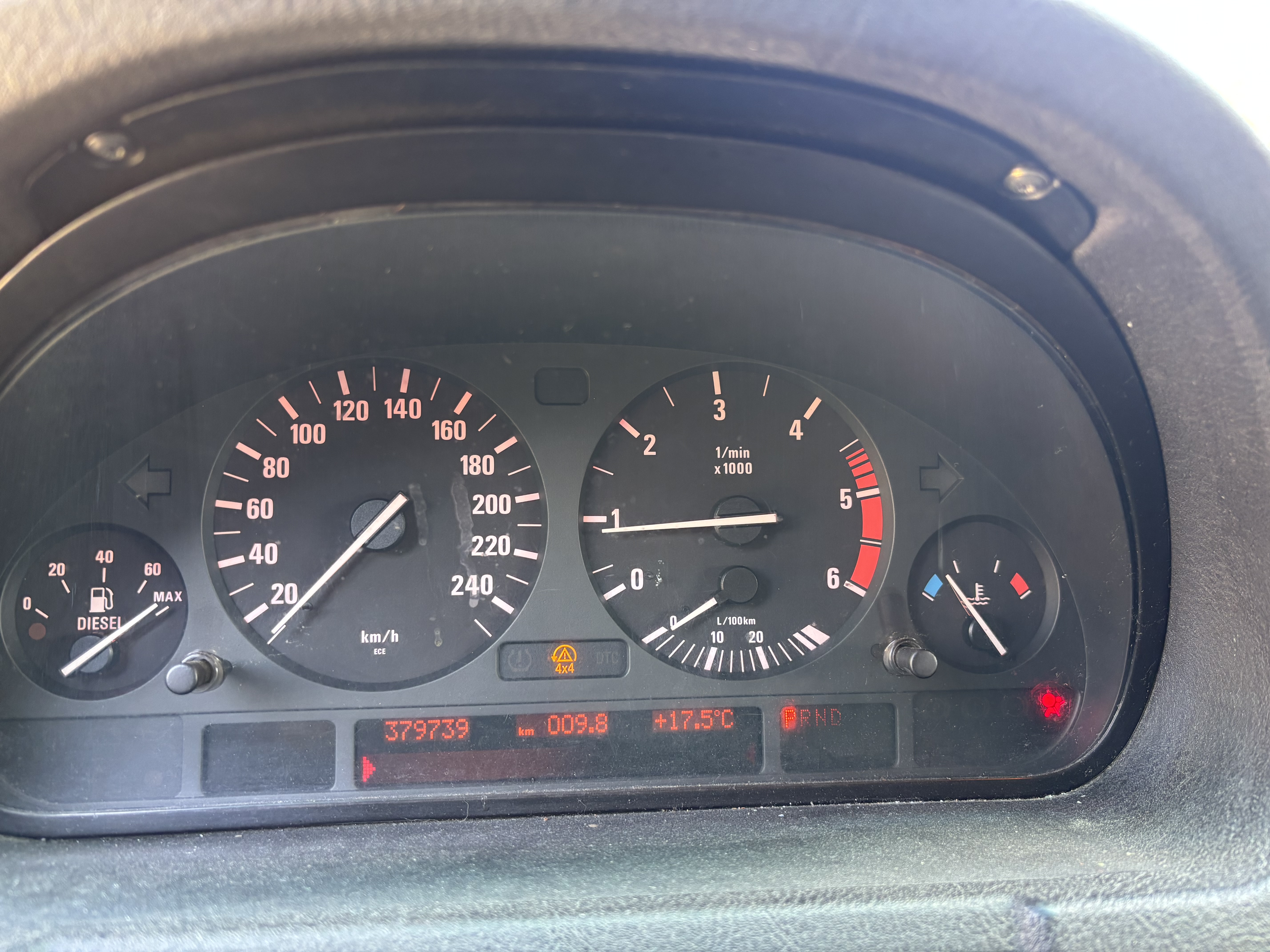 Motor BMW X5 3,0d 160kw 306 D2 kompletní