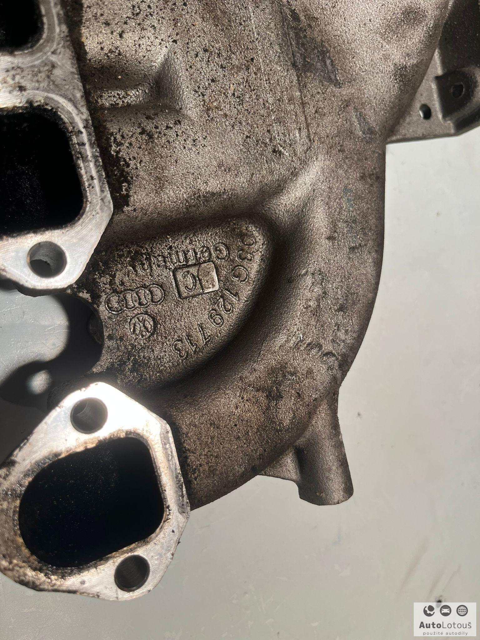 Sací potrubí VW Audi 03G129713