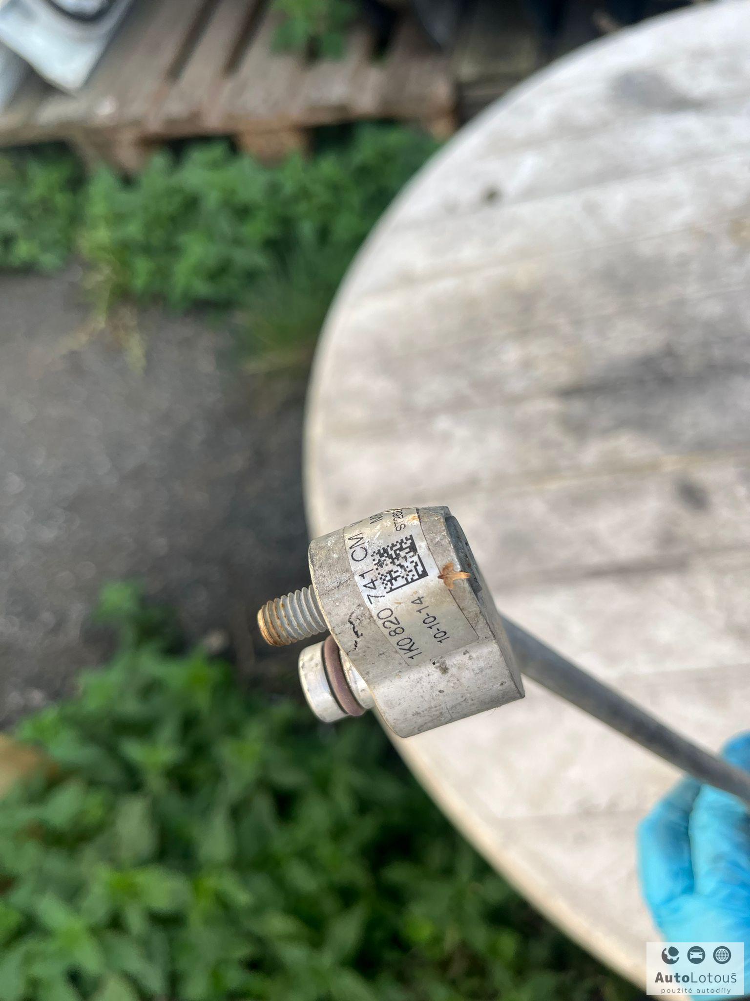 Trubka klimatizace 1K0820741CM