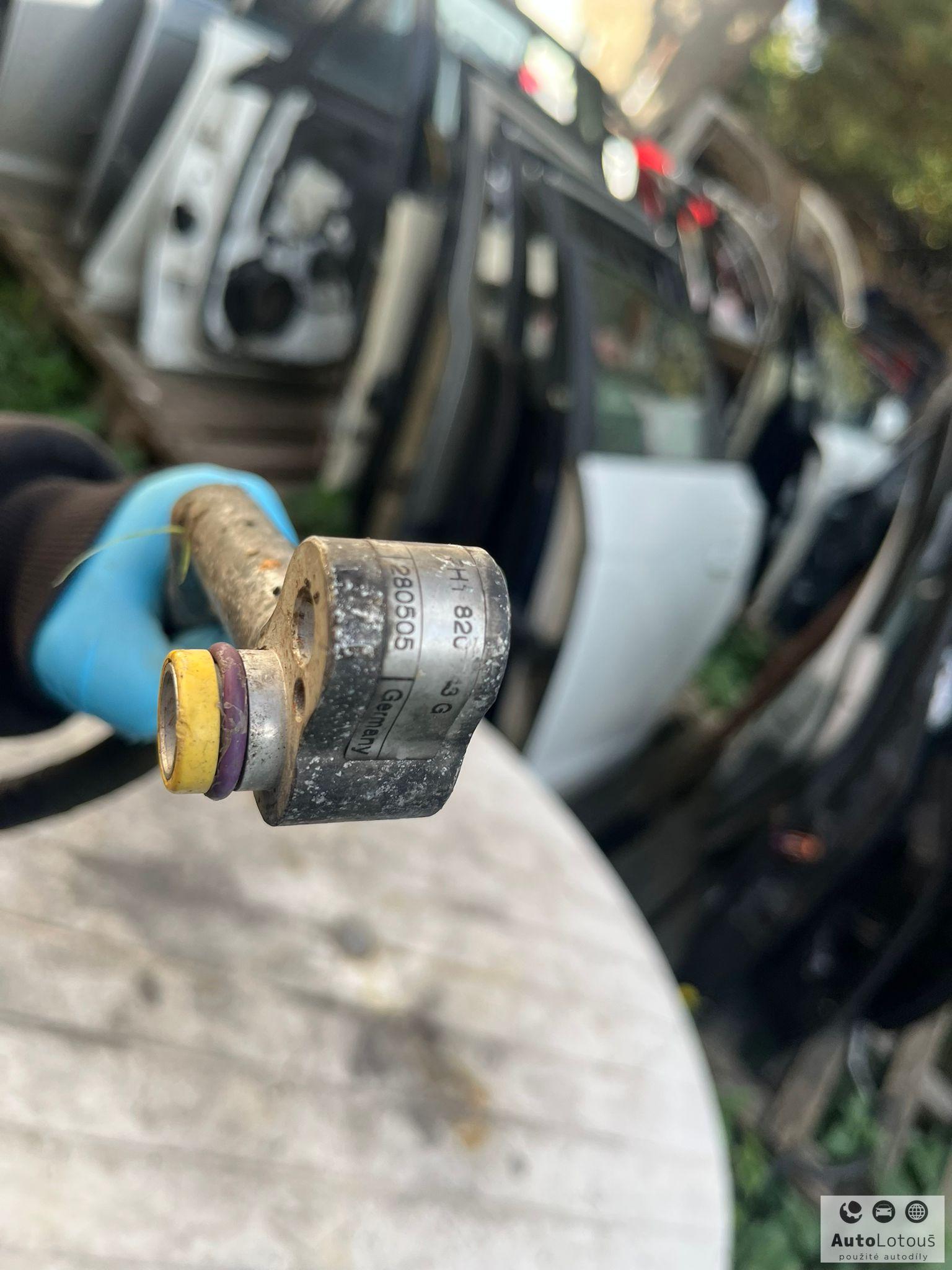 Trubka klimatizace Transporter 7H1820743G