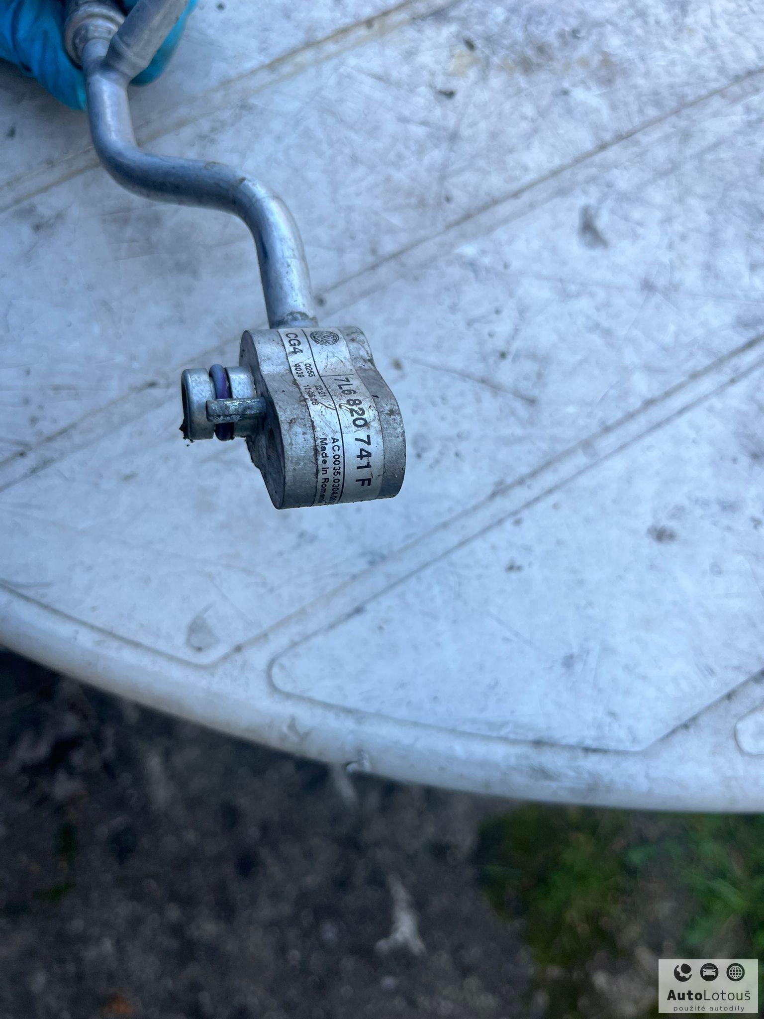 Trubka klimatizace VW Touareg 7L6820741F