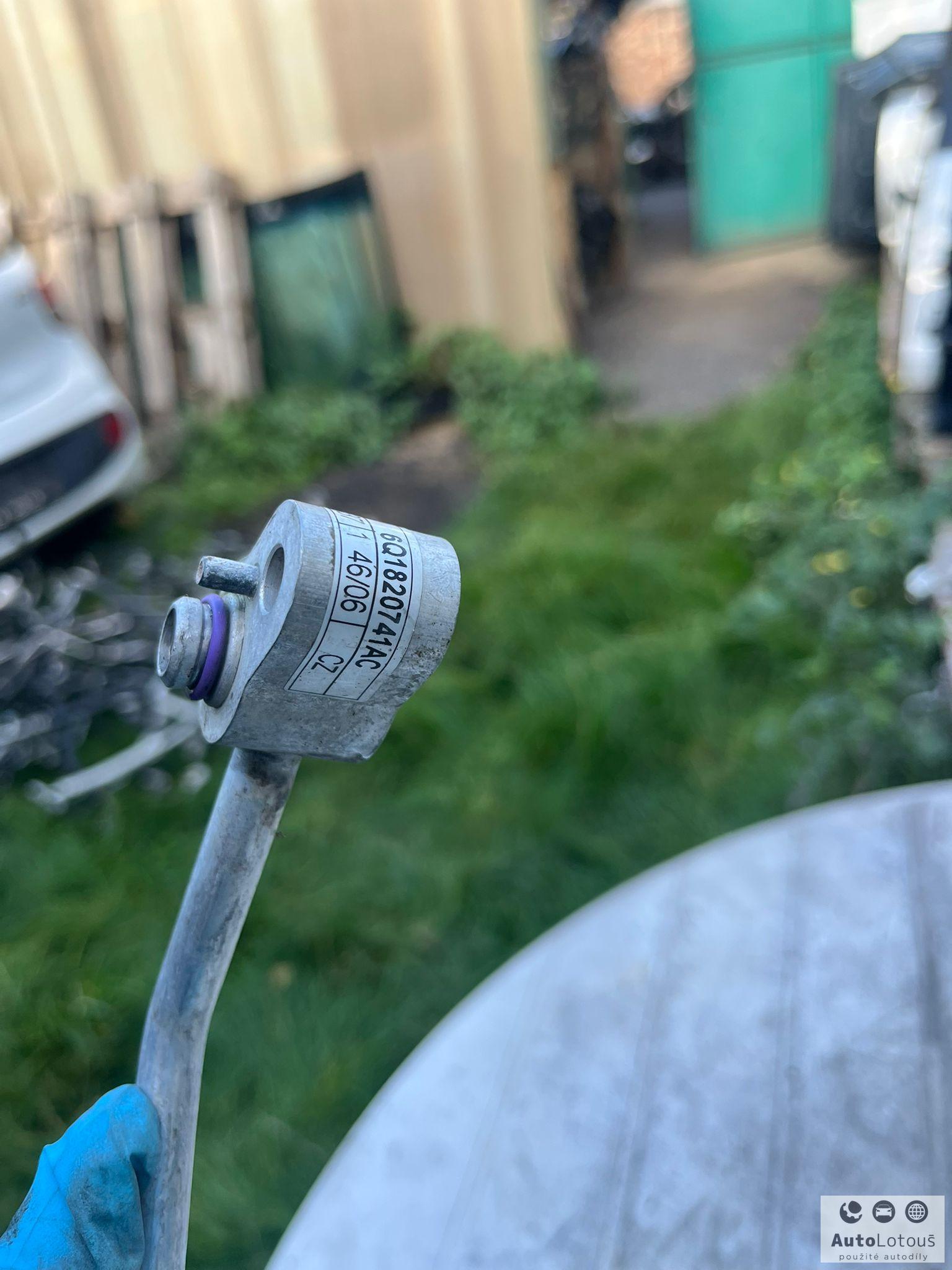 Trubka klimatizace 6Q1820741AC