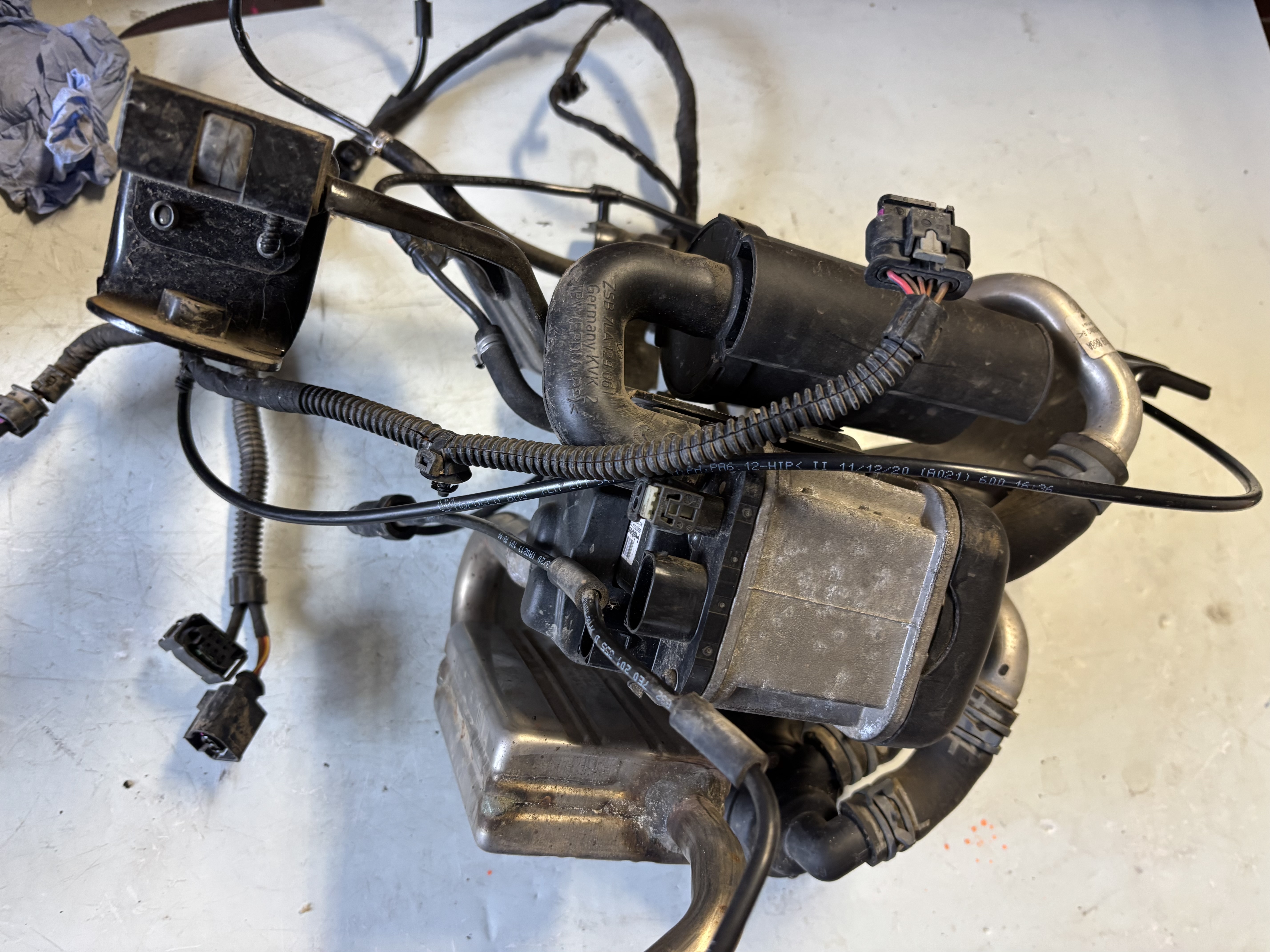 VW Transporter T6 7H facelift r.v. 2021 webasto 7LA815071B