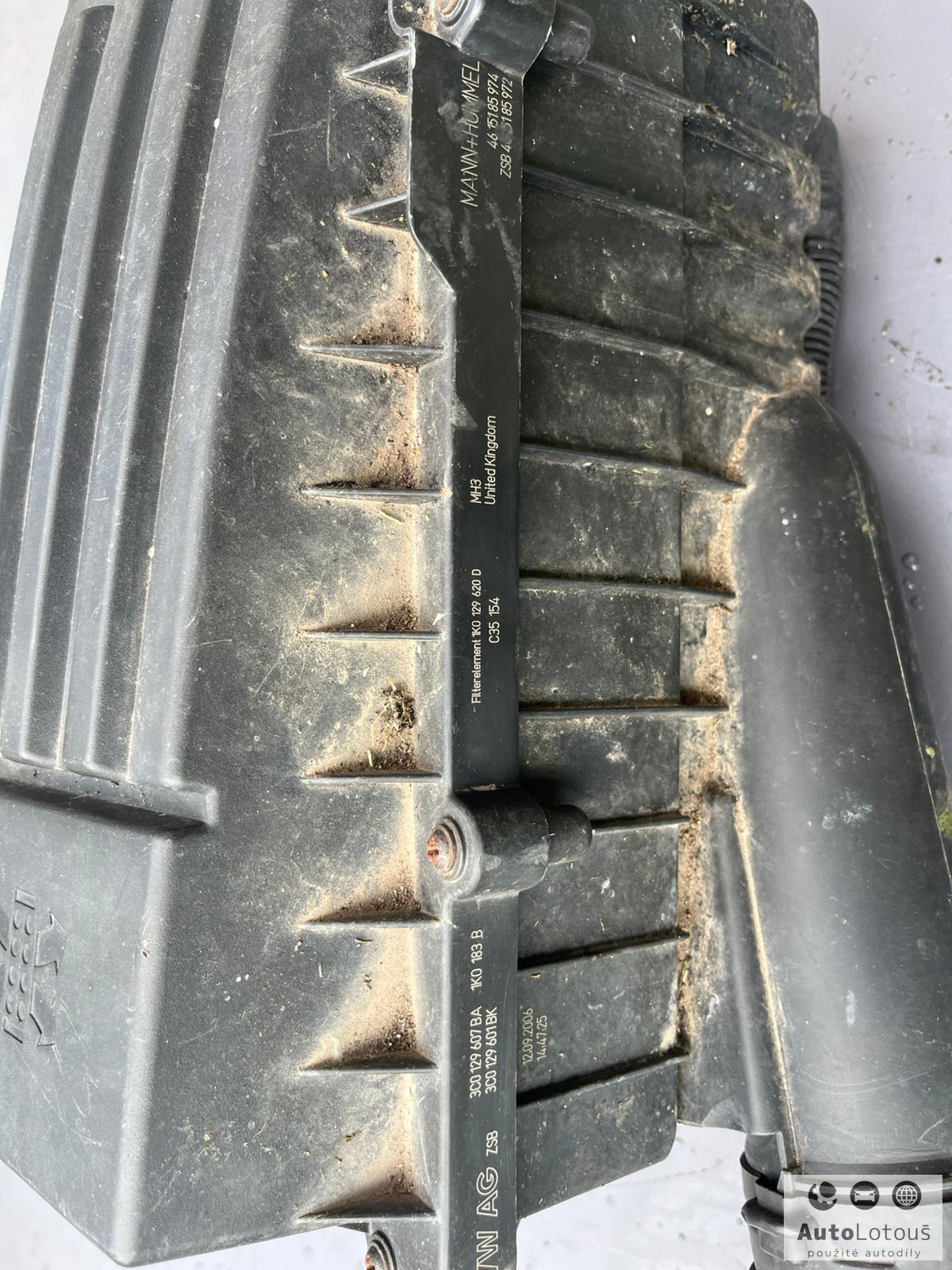 Obal vzduchového filtru 3C0129607BA 3C0129601BK