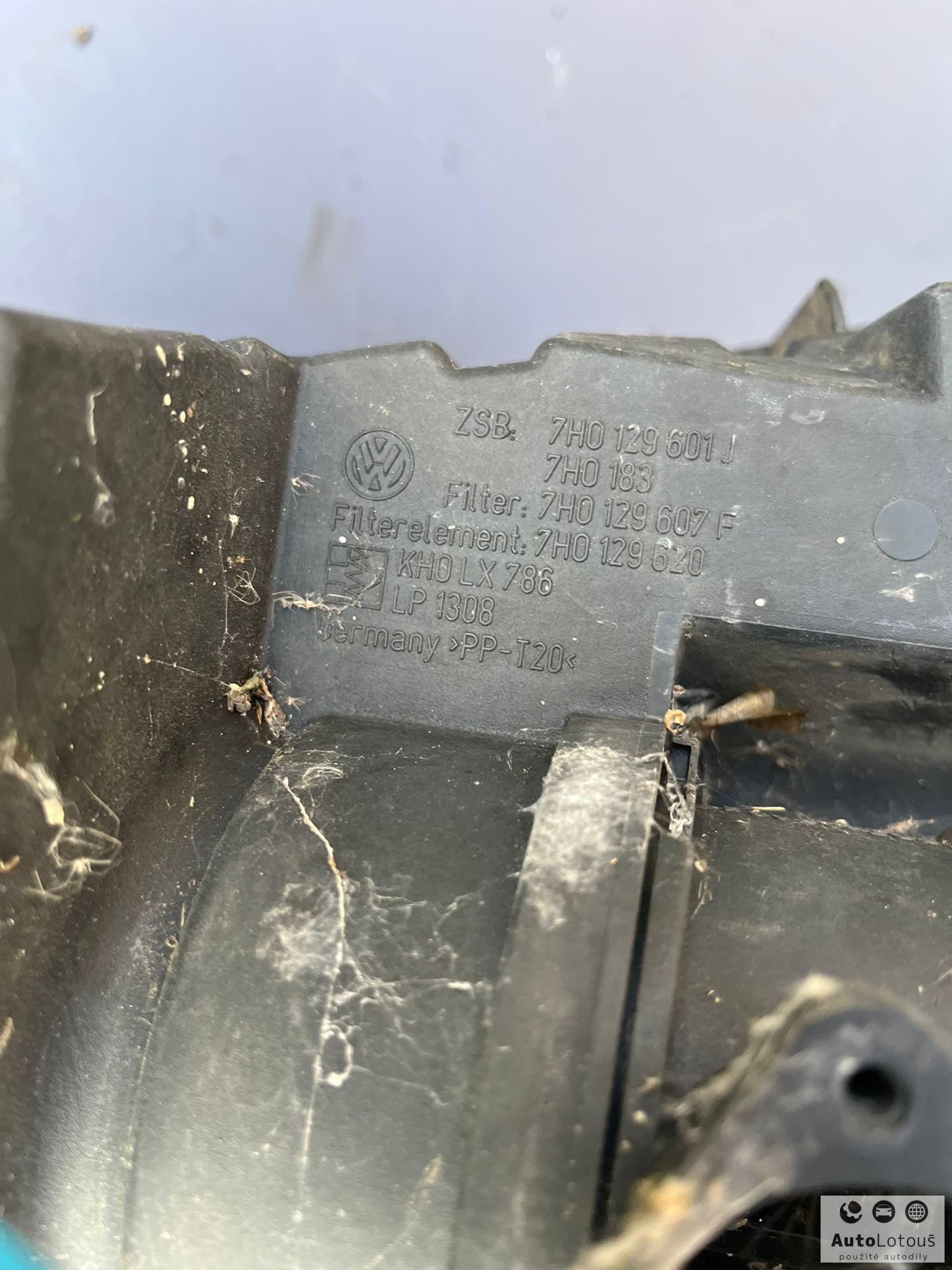 Obal vzduchového filtru 7H0129601J 7H0129607F