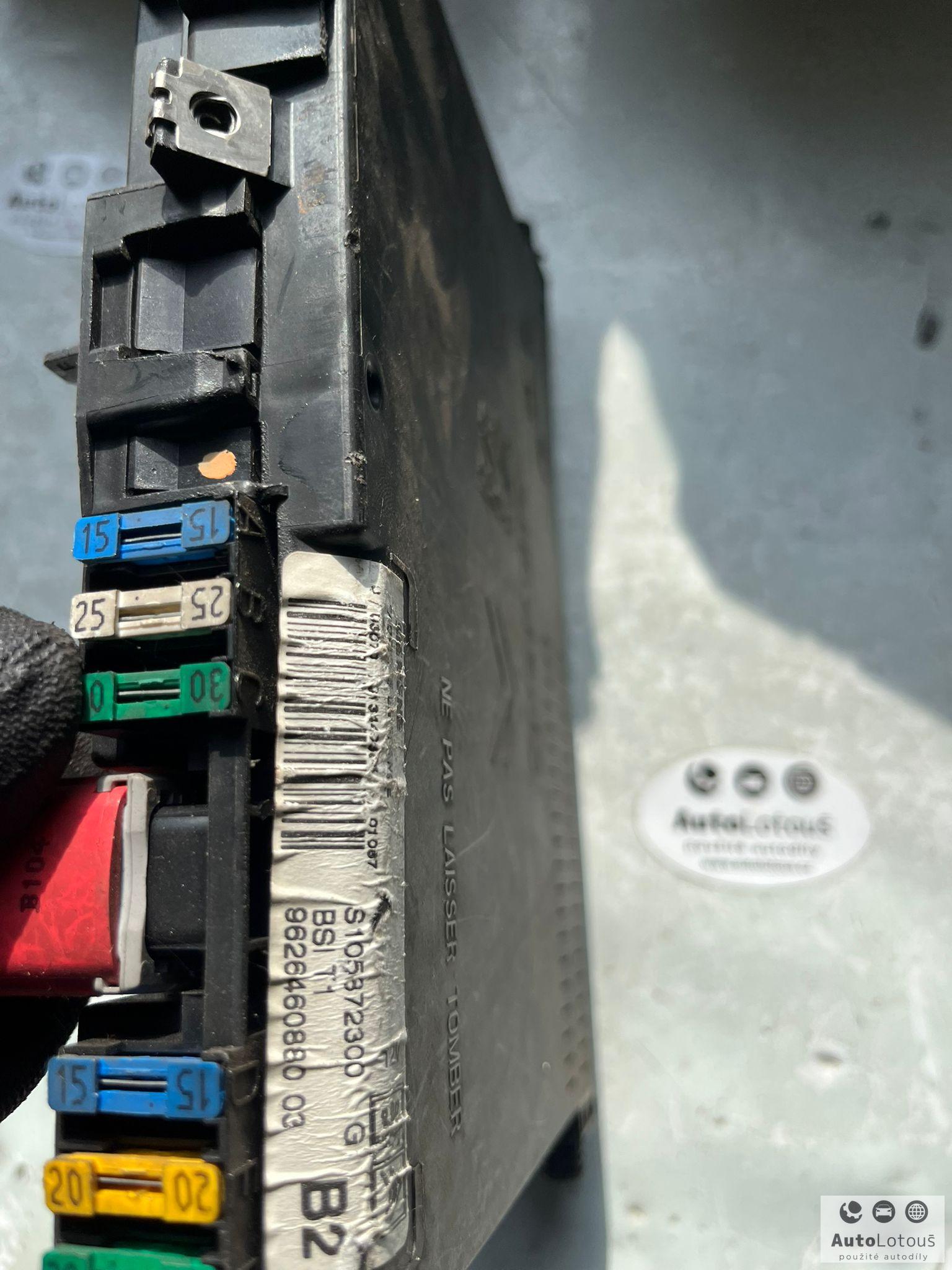 Jednotka BSI Peugeot 9626460880 S105872300G