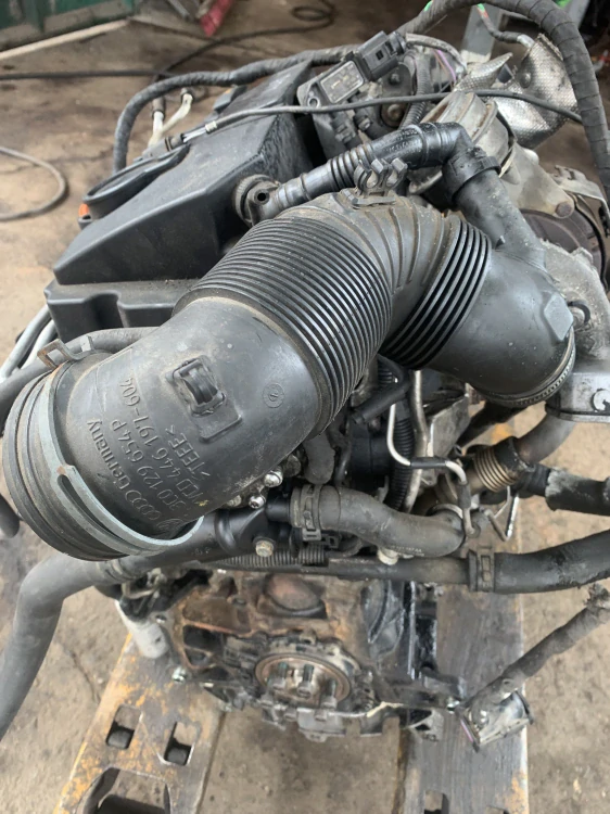 Motor Škoda octavia II 2,0 Tdi. BMM
