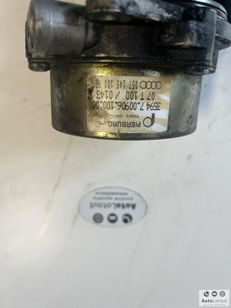 Vakuové čerpadlo 057145100AE
