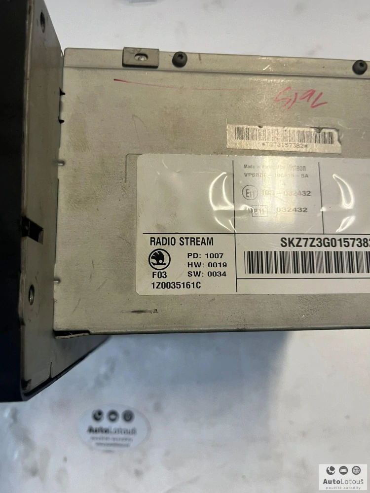 Rádio Škoda 1Z0035161C (bez kódu)