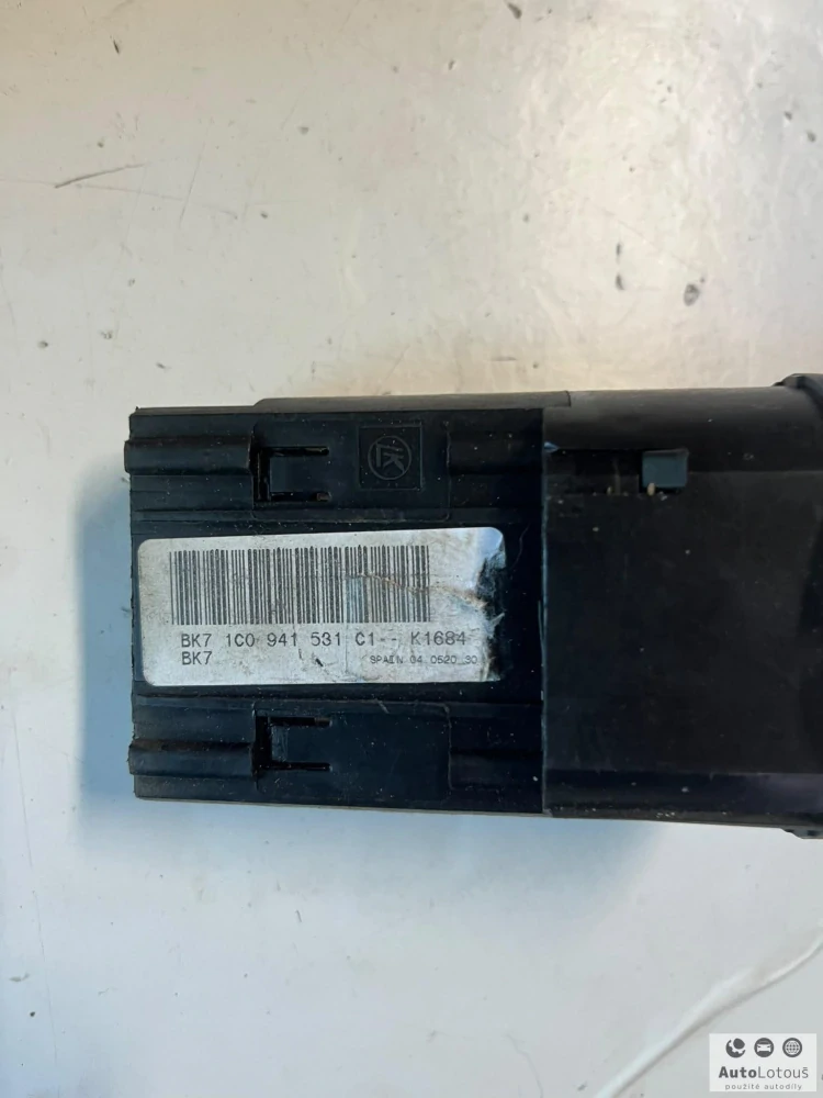 Spínač světel VW 1C0941531C1