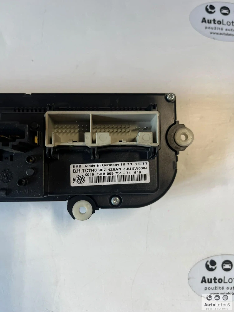 Panel klimatizace 7N0907426AN ZJUSW0304