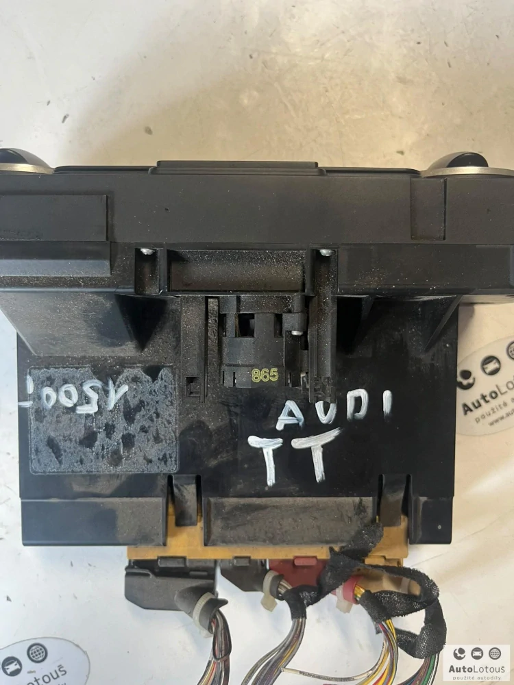 Panel ovládání klimatizace AUDI TT 8N0820043A