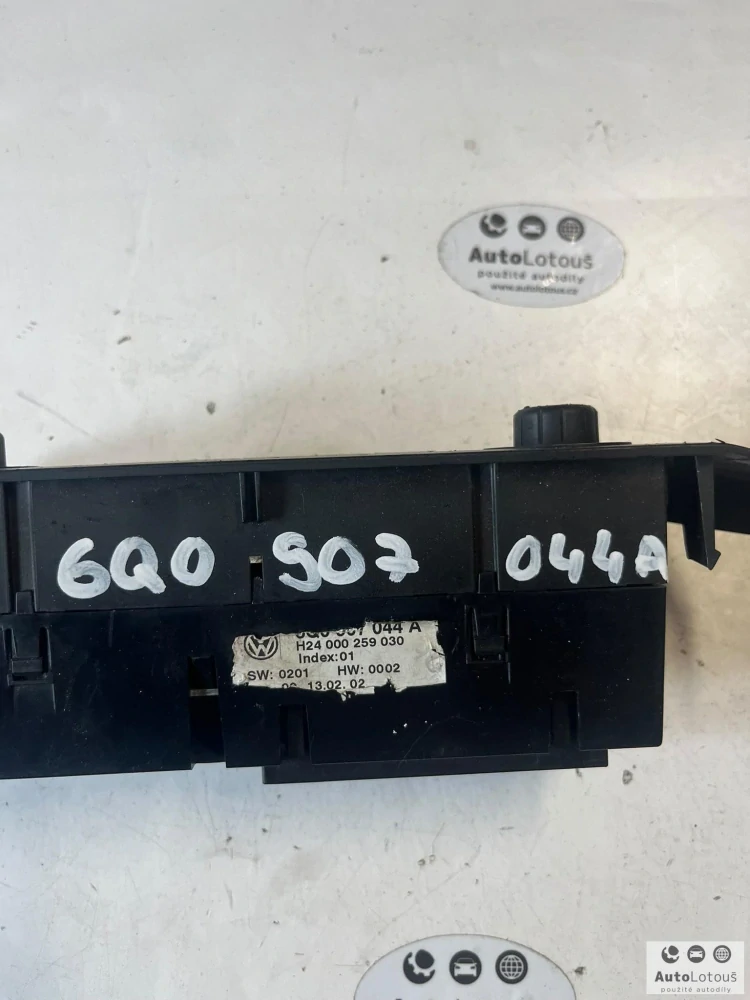Panel ovládání klimatizace VW Polo 6Q0907044A