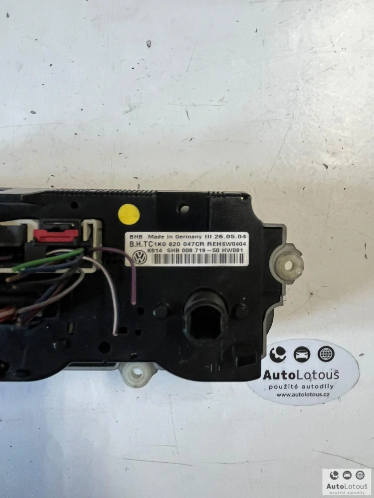 Panel ovládání klimatizace VW 1K0820047CR