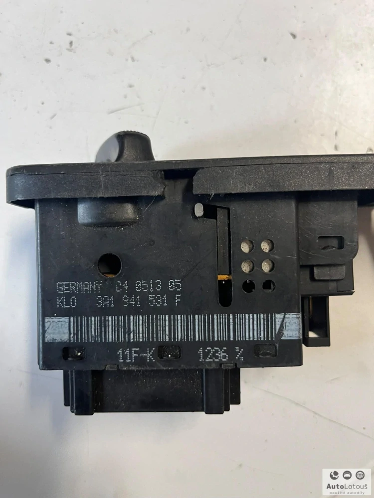 Spínač světel VW Passat B4 1K0941431P