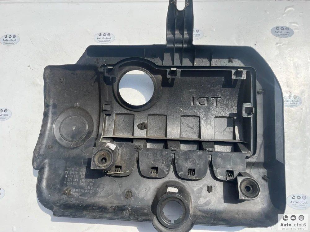 Kryt motoru 7M3103925H 7M7103925F 7M5103925D