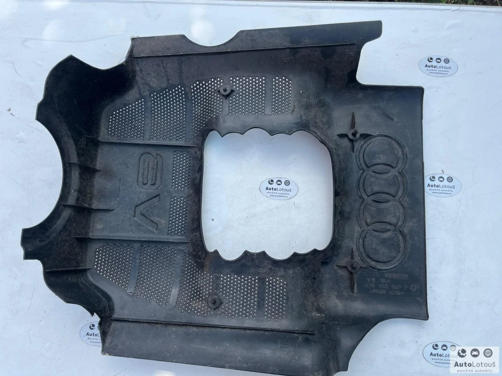 Kryt motoru Audi V6 078103927P