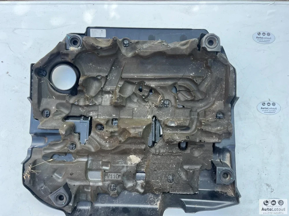 Kryt motoru Škoda 04L103925T