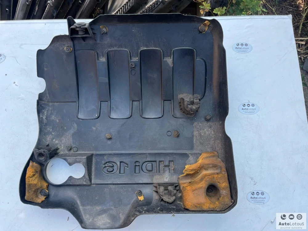 Kryt motoru 3700100529
