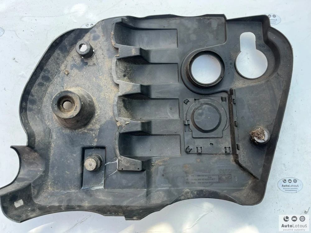 Kryt motoru Škoda 038103925ER/ET