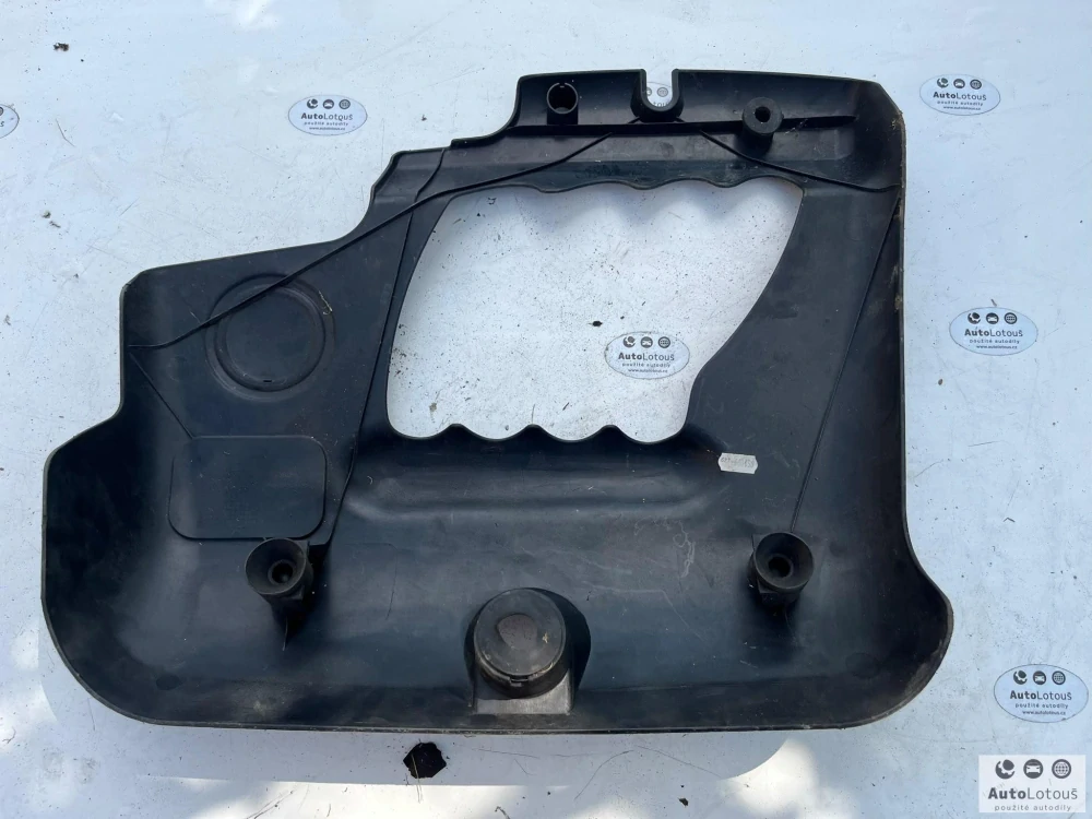 Kryt motoru VW 06A103925AJ