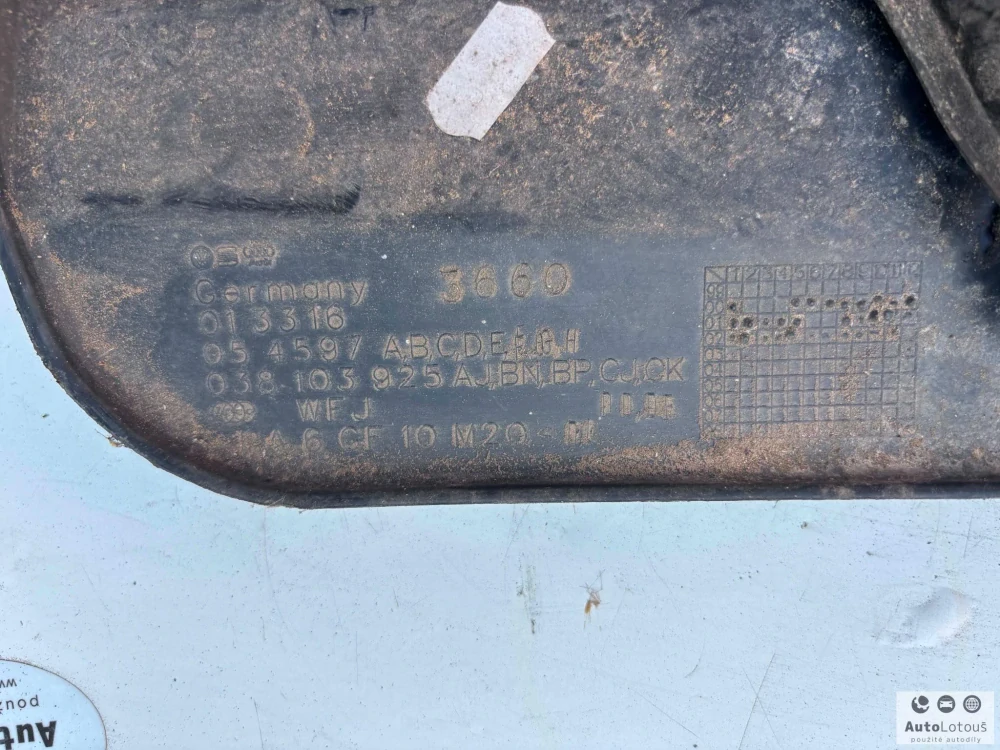 Kryt motoru VW 038103925AJ/BN/BP/CJ/CK 038103925BN