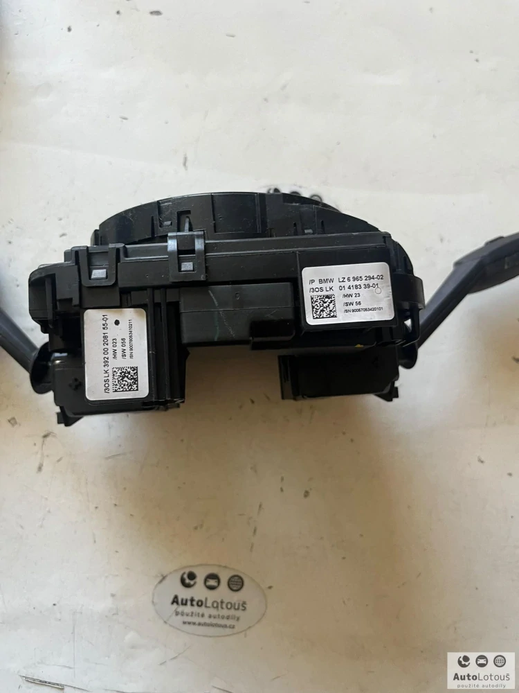 Páčky pod volant BMW LK3920020815501 LZ696529402