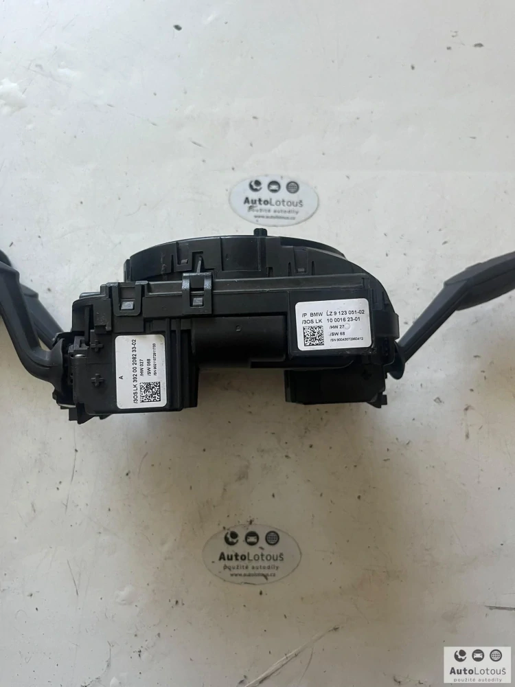 Páčky pod volant BMW 3920020823302 LZ9123051