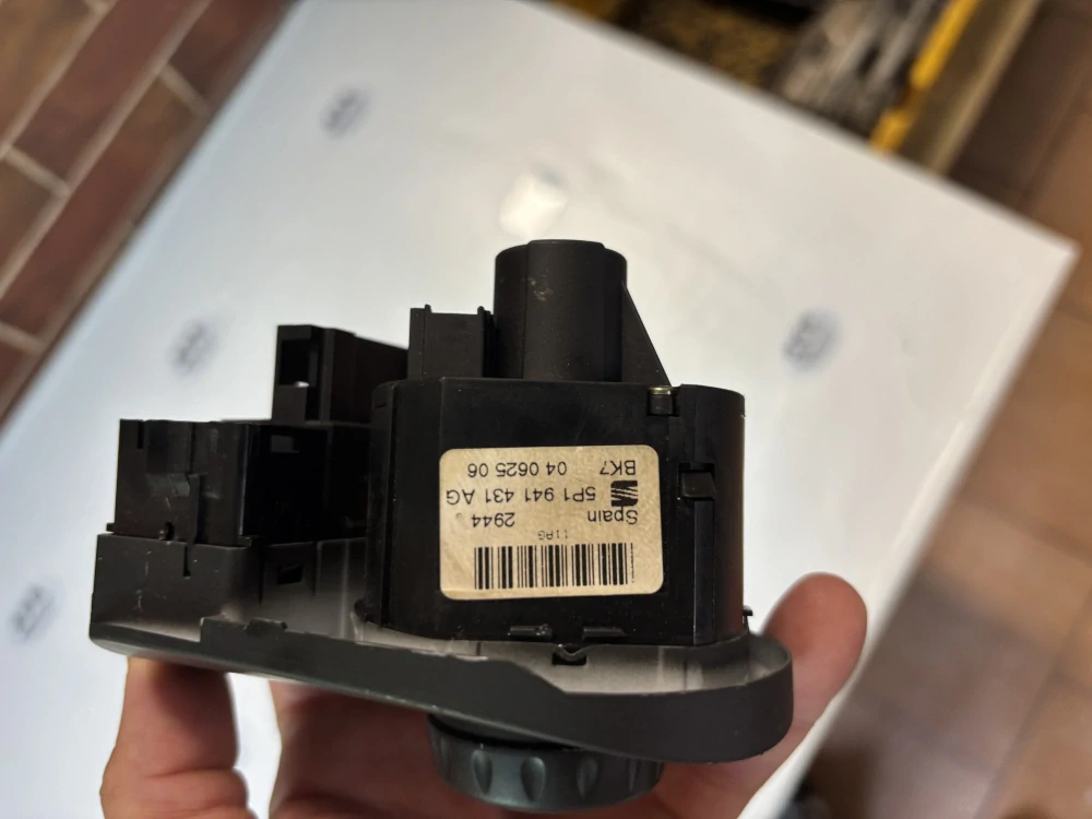 Ovladání vypínač světel Seat Altea 5P1941431AG 5P1 941 431 AG