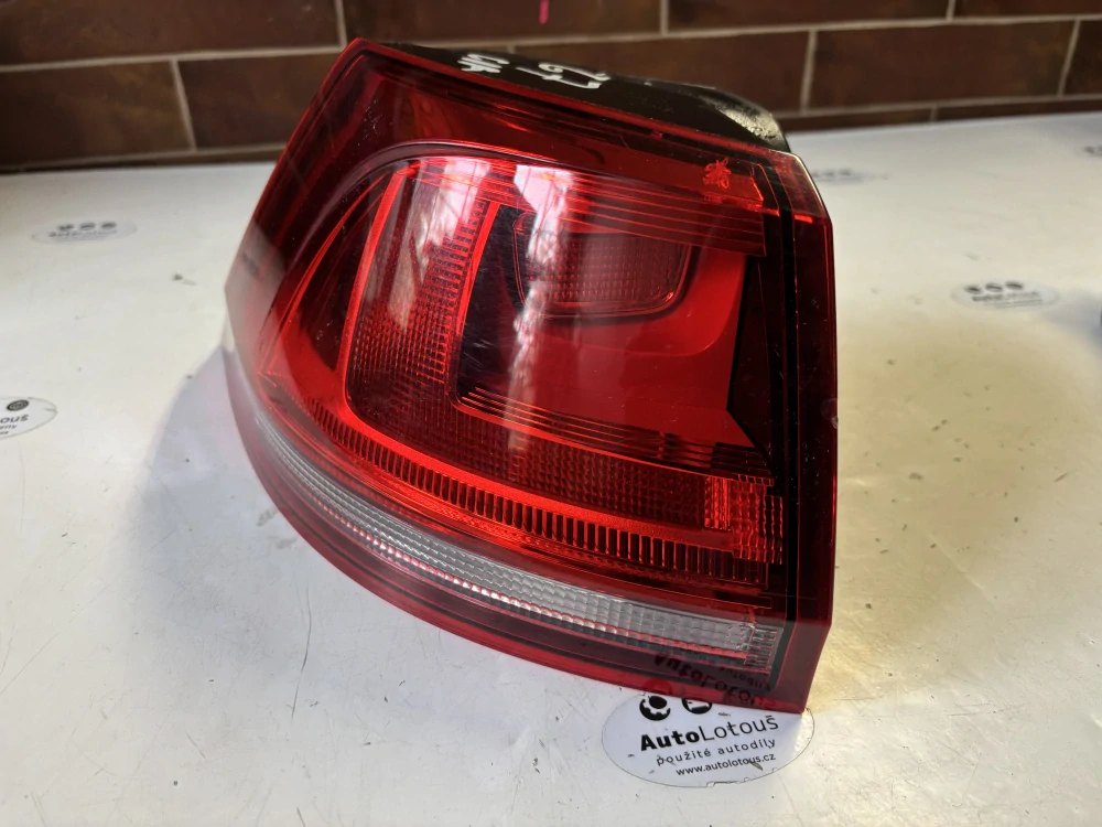 Zadní světlo levé Golf 7 variant 5G9945095C