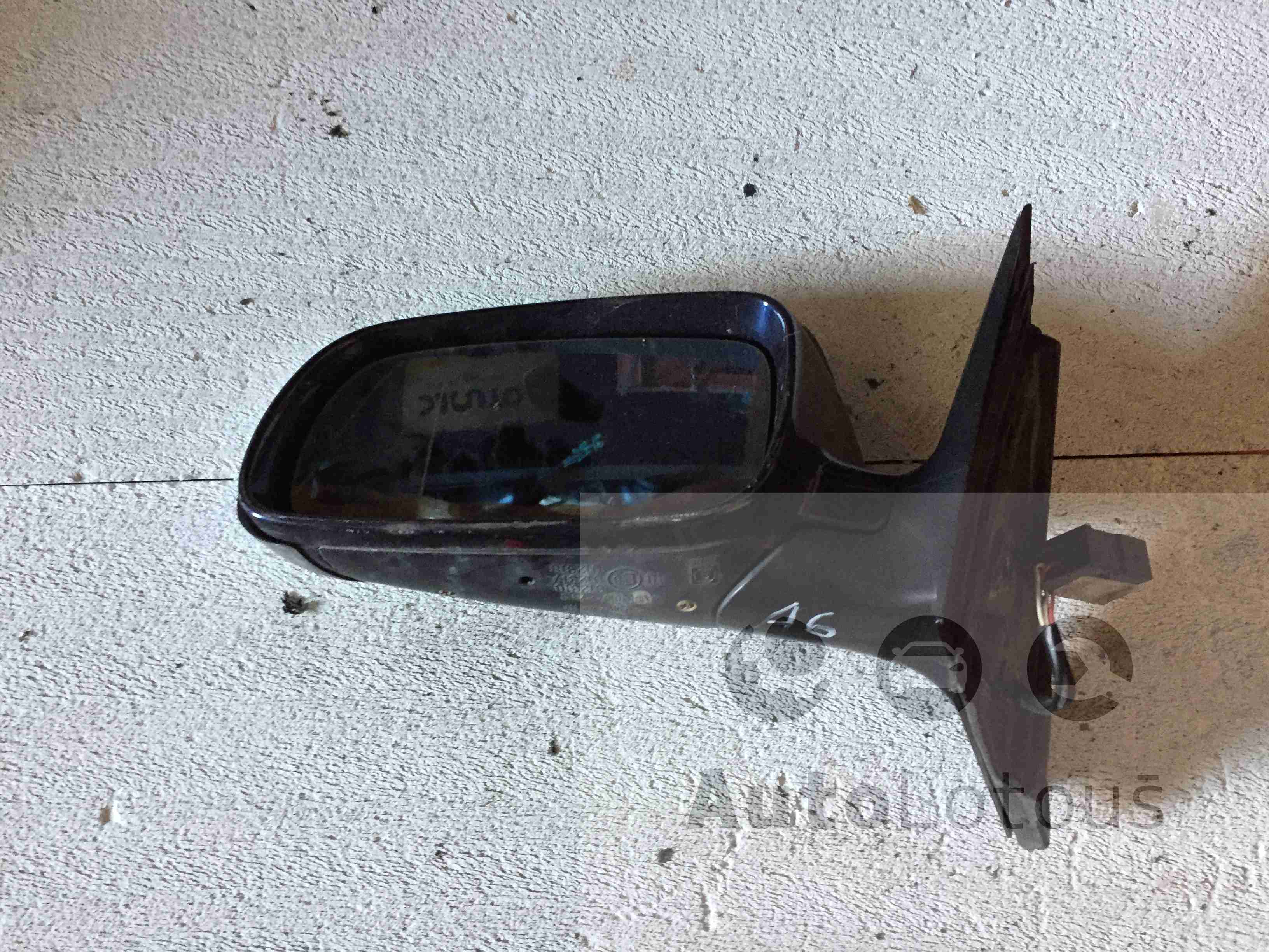 Levé zrcátko Audi A6 C5 1997-05