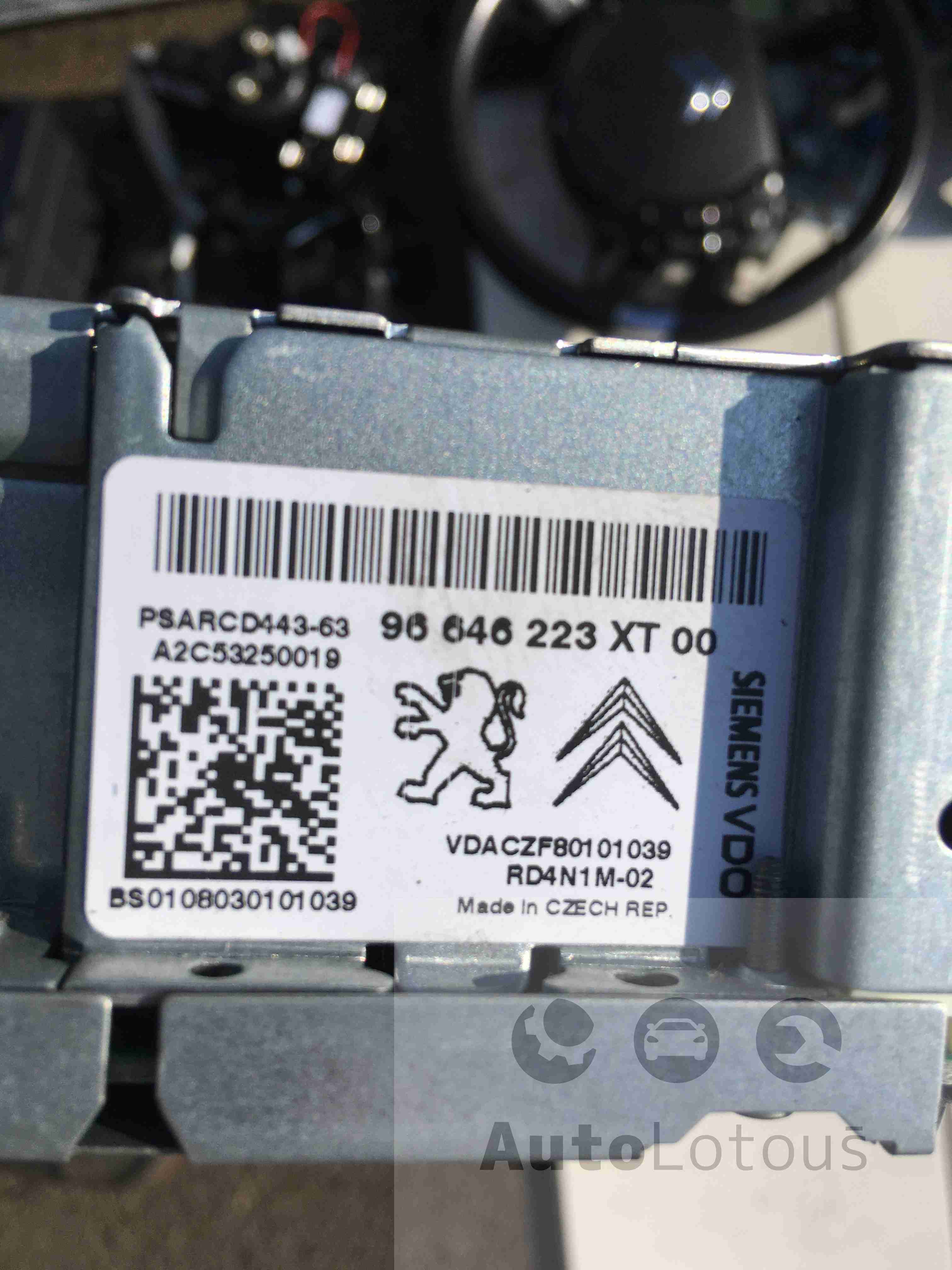 RADIO S CD,MP3 SIEMENS VDO 96646223XT 01 PEUGEOT CITROEN